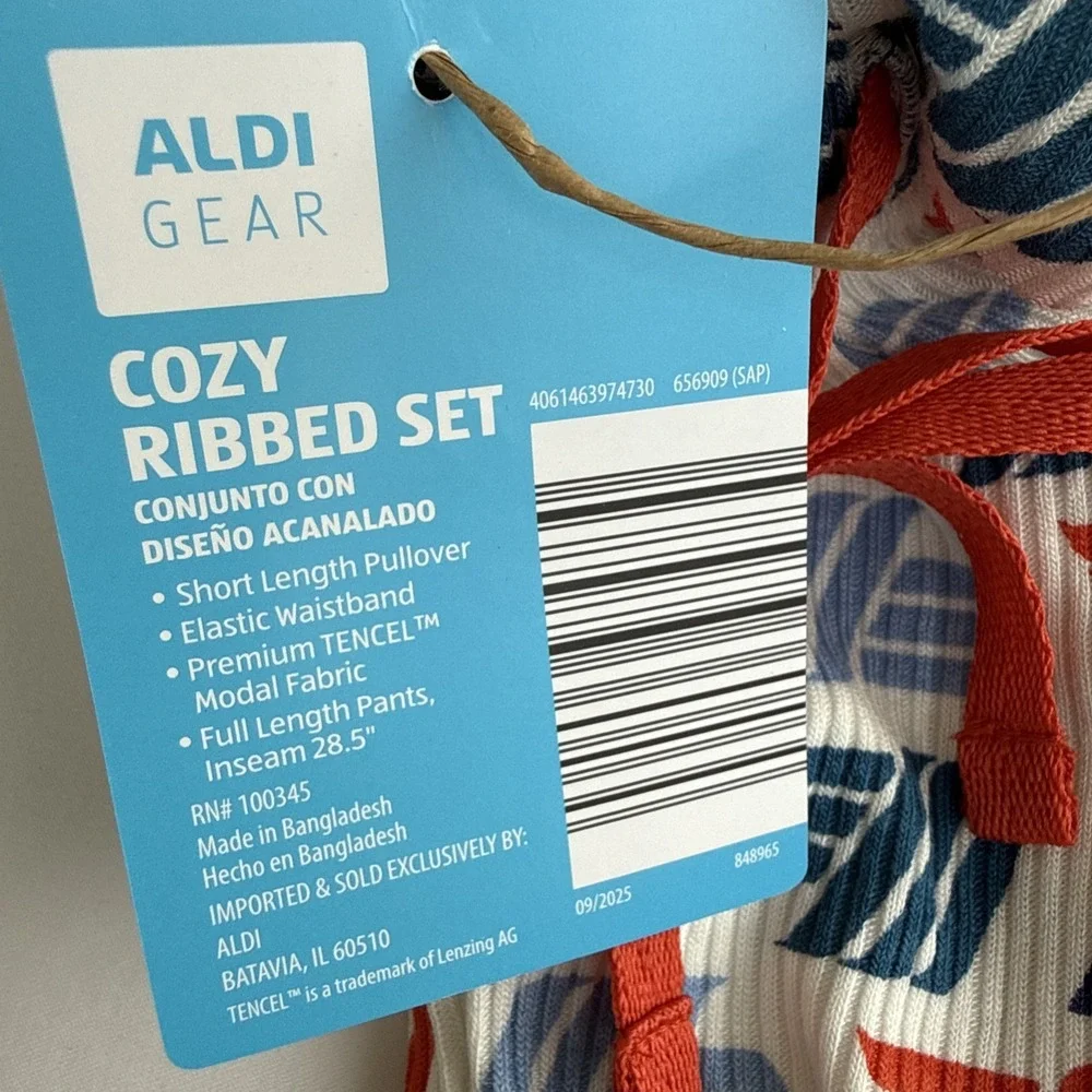 ALDI Gear Ladies‎ Cozy Ribbed Set All Over Print Size Small 4-6